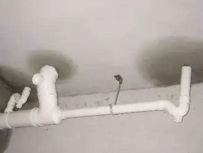 沙依巴克卫生间测漏水的几种情景